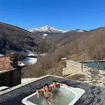 Cabanya Les Moreres * Molló
